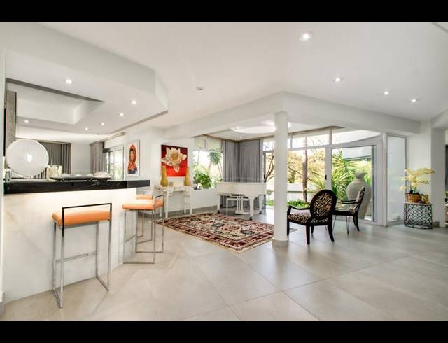 5 BEDROOM PROPERTY TO RENT IN FOURWAYS GARDENS